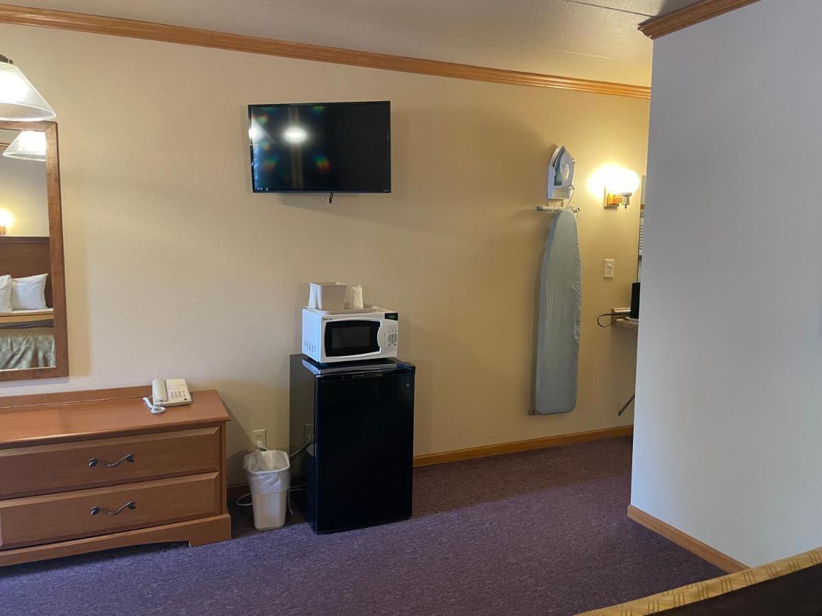 Amber'S Inn And Suites Висконсин Делс Экстерьер фото